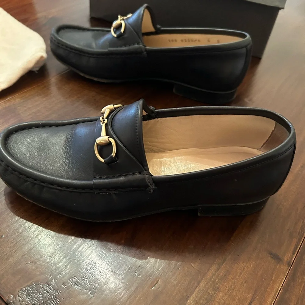 Gucci Black Leather Slip-On Loafers - Picture 6 of 10